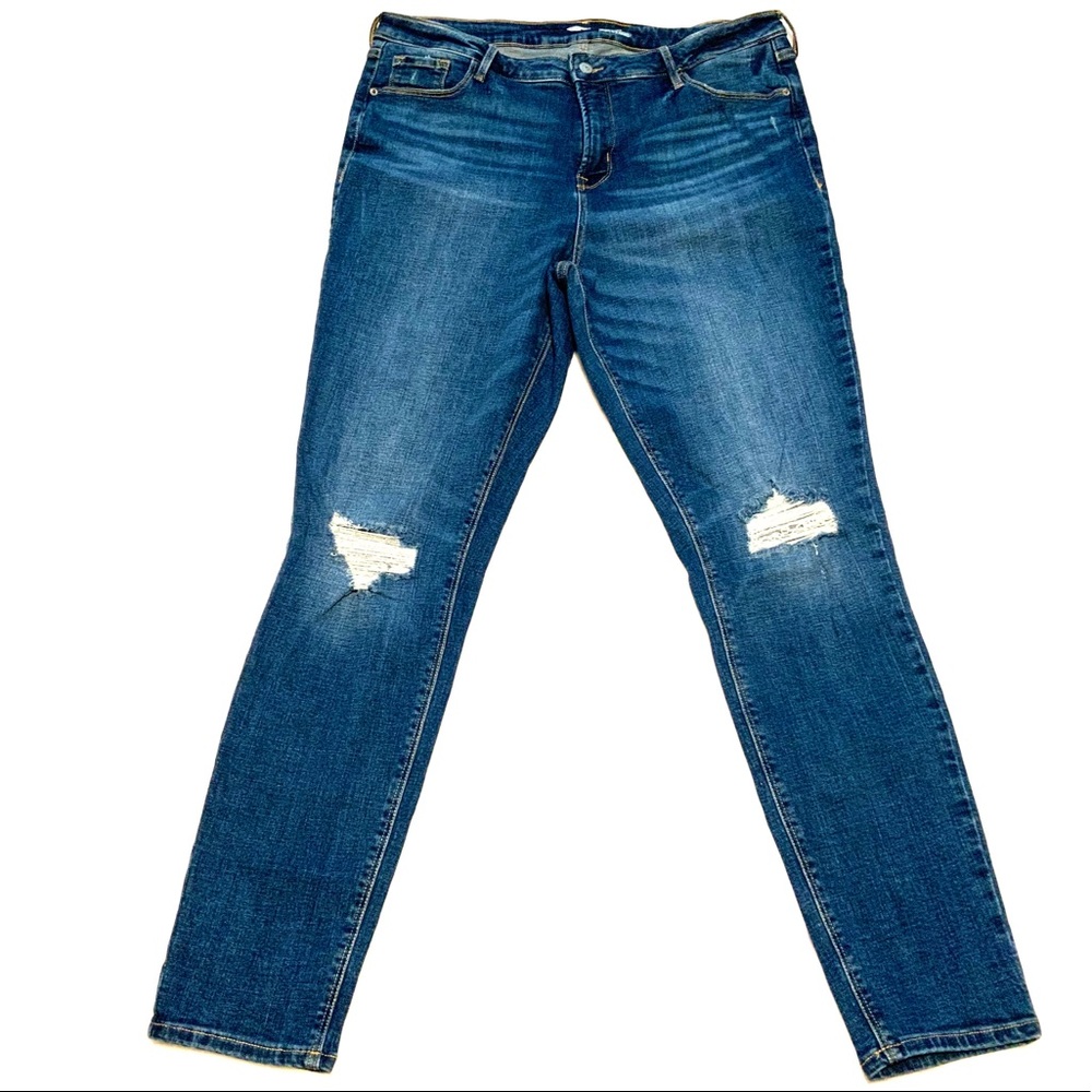 Old Navy Rockstar Super Skinny High Rise